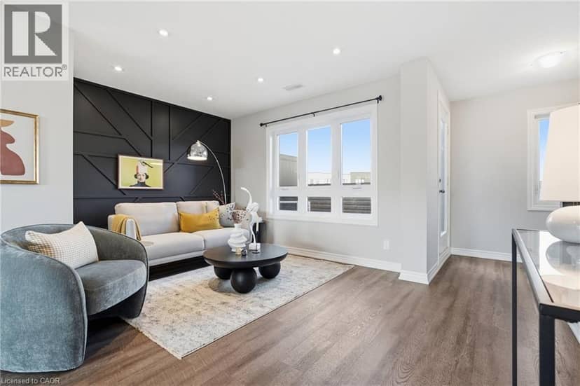 235 CHAPEL HILL Drive Unit# 31, Kitchener, photo 2