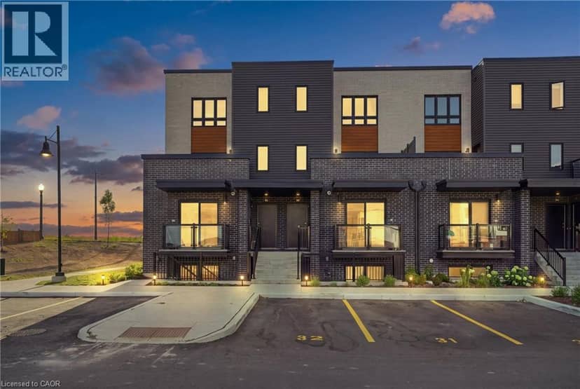 235 CHAPEL HILL Drive Unit# 31, Kitchener