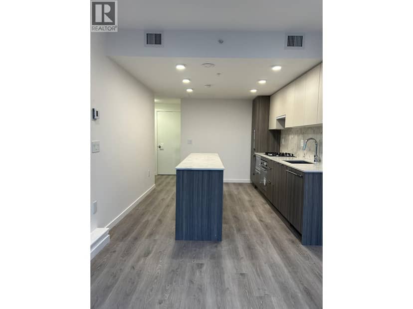 806 10333 133 STREET, Surrey, photo 4