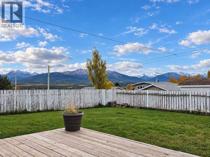 9826 101 Street, Grande Cache, photo 2