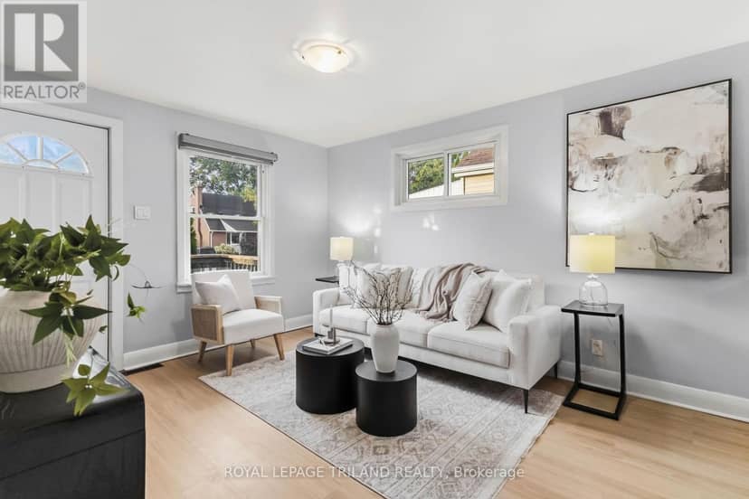 1628 Churchill Avenue — photo 11 of 38