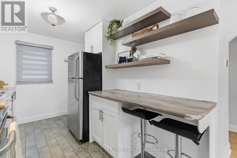 1628 Churchill Avenue — photo 17 of 38