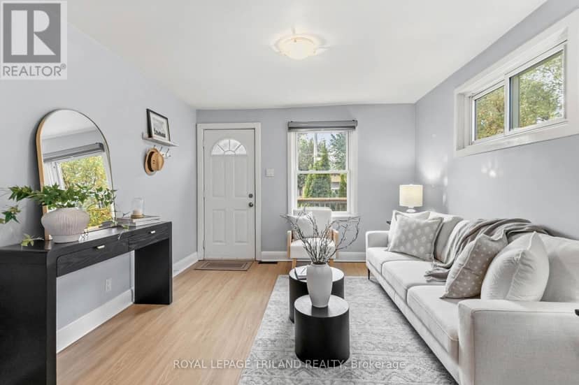 1628 Churchill Avenue, London East, photo 8