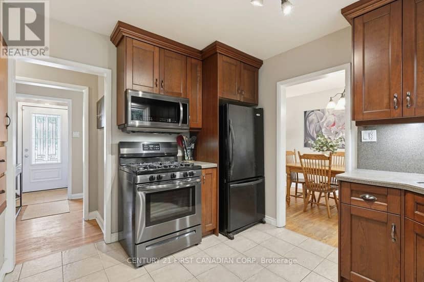283 Spruce Street — photo 12 of 40