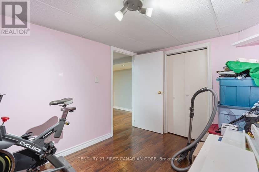 283 Spruce Street — photo 25 of 40
