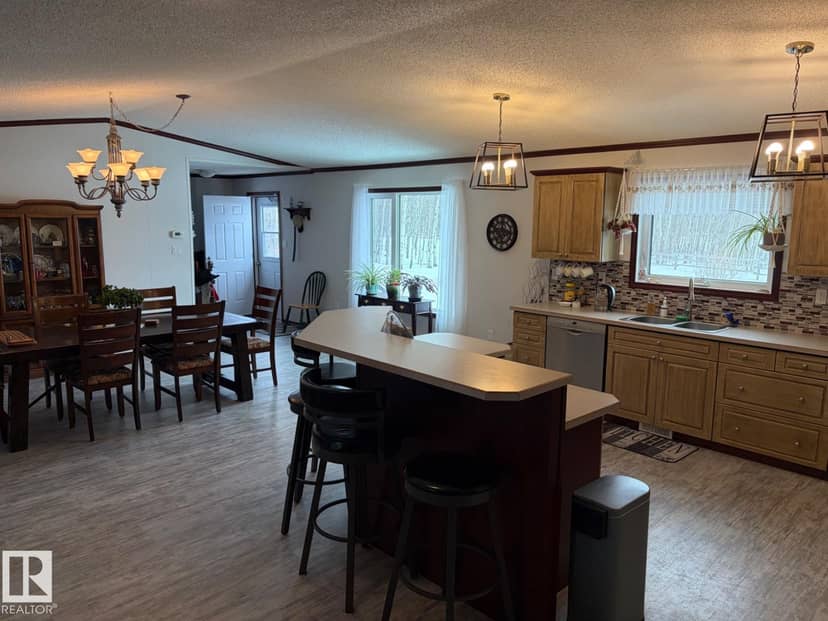 41102 Township Road 620 — photo 15 of 40