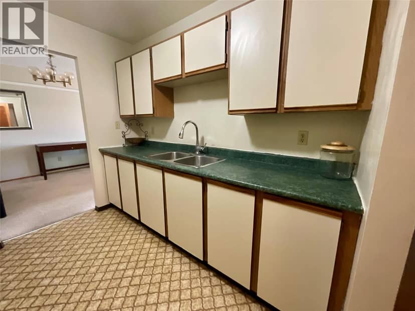 320 Northgate Unit# 211, Tumbler Ridge, photo 2