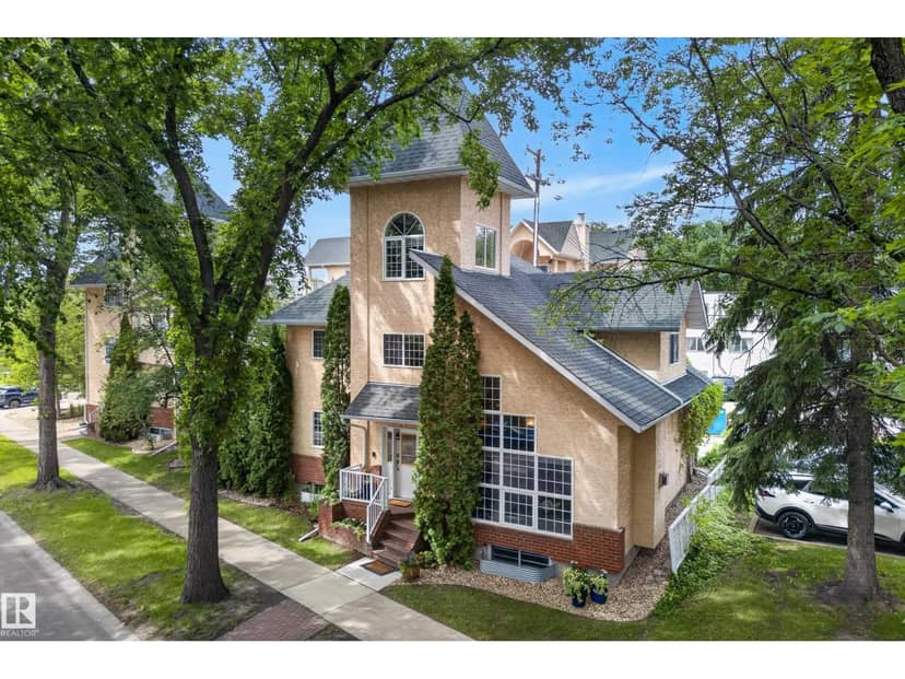 10746 University AV NW, Edmonton, photo 3