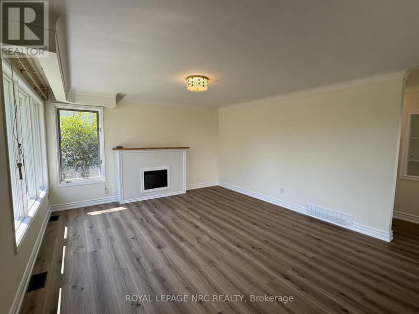 11 Richard Street, St. Catharines, photo 4