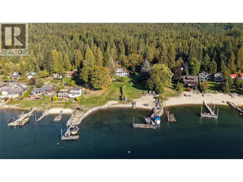 4161 HEROUX Road, Nelson, photo 4