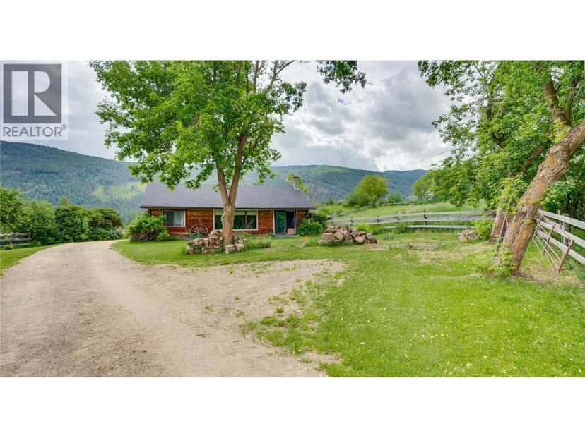 4878 Stepney Road, Spallumcheen