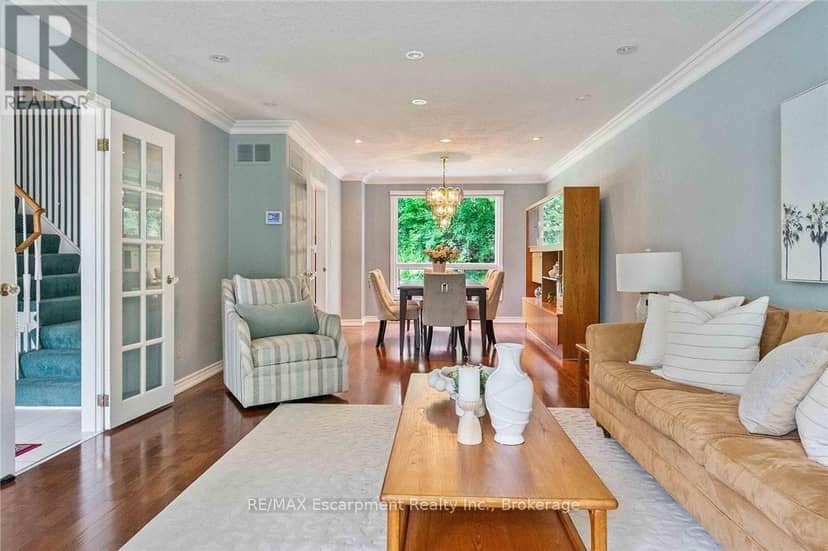 255 Spring Garden Road — photo 9 of 32