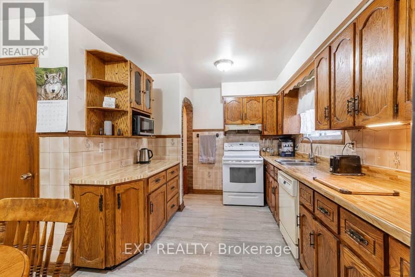 297 Linden Street — photo 33 of 40