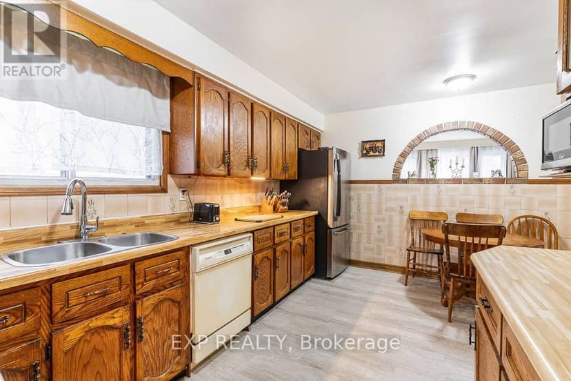 297 Linden Street — photo 34 of 40