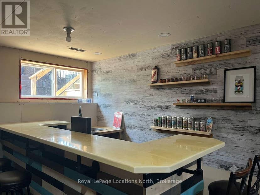 239 Atkinson Street — photo 8 of 12