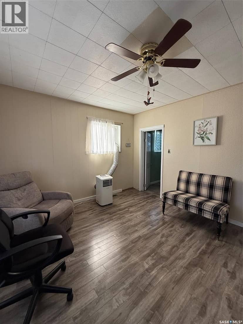 3012 Main STREET — photo 5 of 26