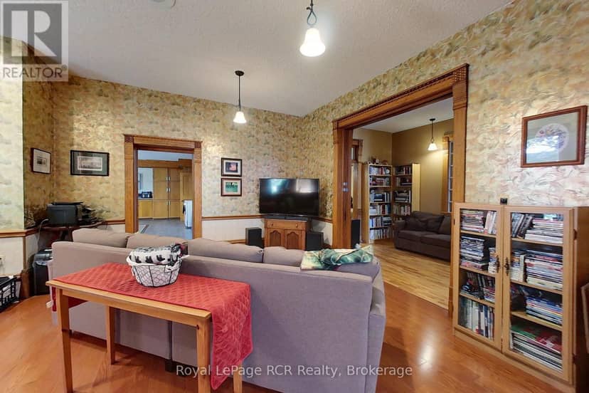 130 John Street — photo 22 of 40
