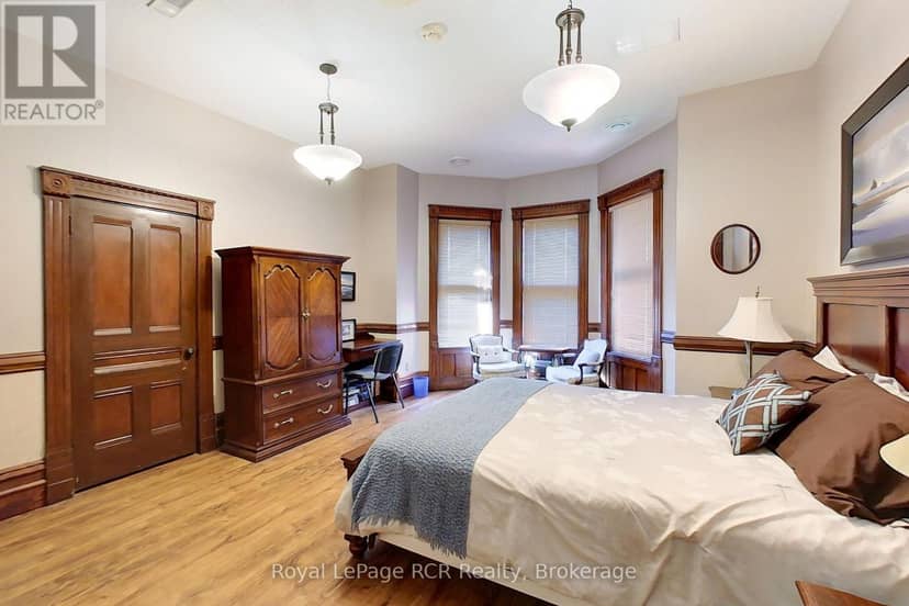 130 John Street — photo 38 of 40