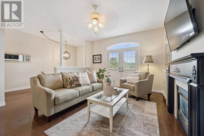 487 St Andrew Street E — photo 8 of 40