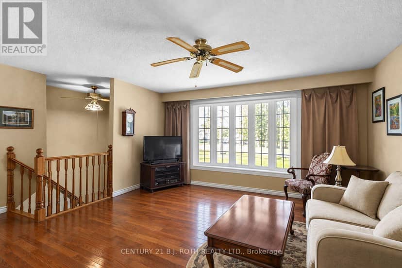 2067 Marchmont Road, Severn, photo 2