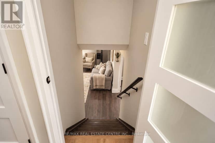 8 Kevinwood Drive — photo 23 of 40