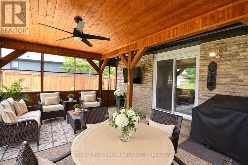 8 Kevinwood Drive — photo 34 of 40