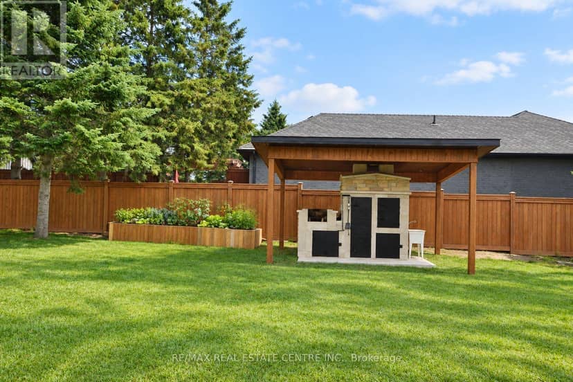8 Kevinwood Drive — photo 37 of 40