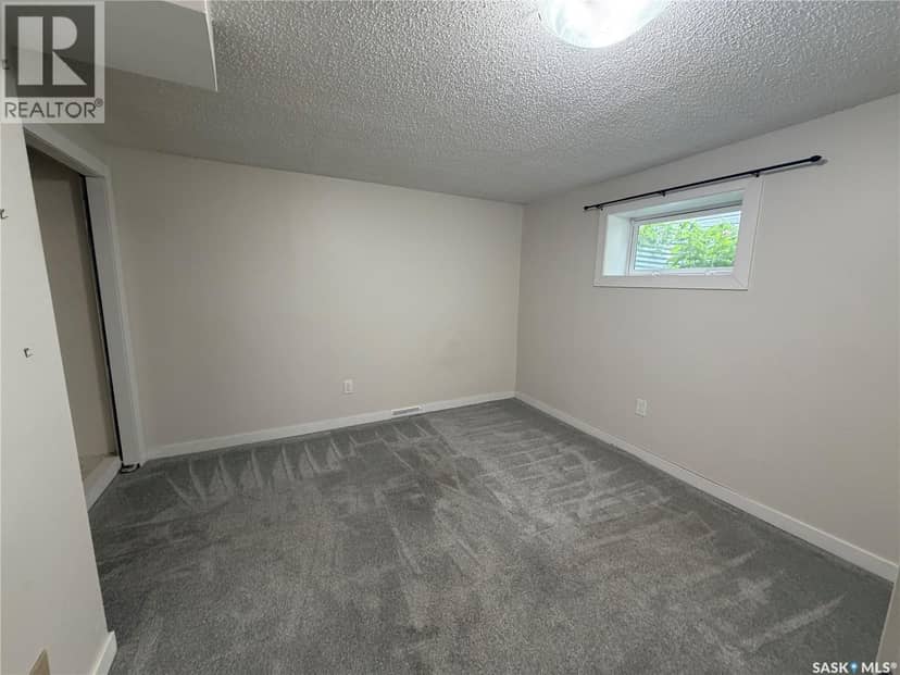 203 8th STREET W — photo 22 of 26
