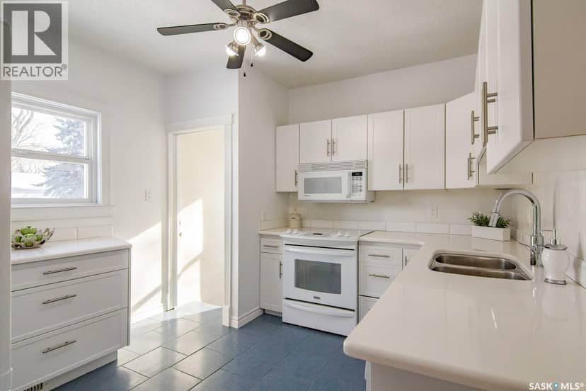 203 8th STREET W, Saskatoon, photo 7