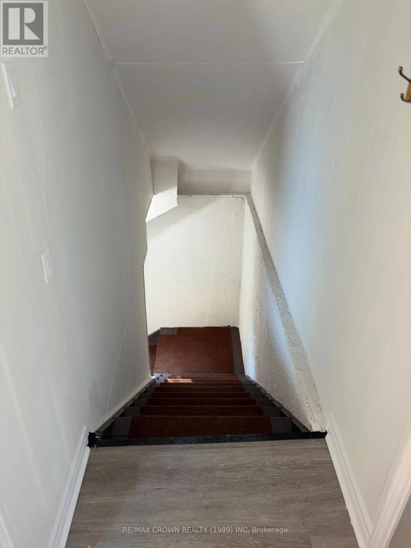 1327 Leroux Avenue — photo 40 of 40