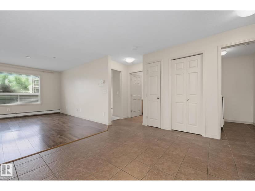 #111 5005 165 AV NW, Edmonton, photo 6
