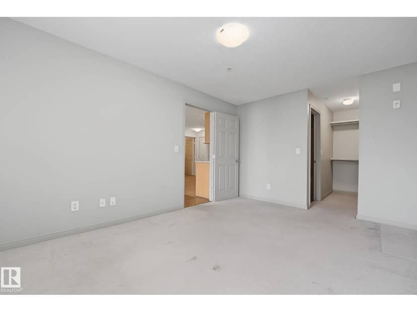 #111 5005 165 AV NW — photo 16 of 40