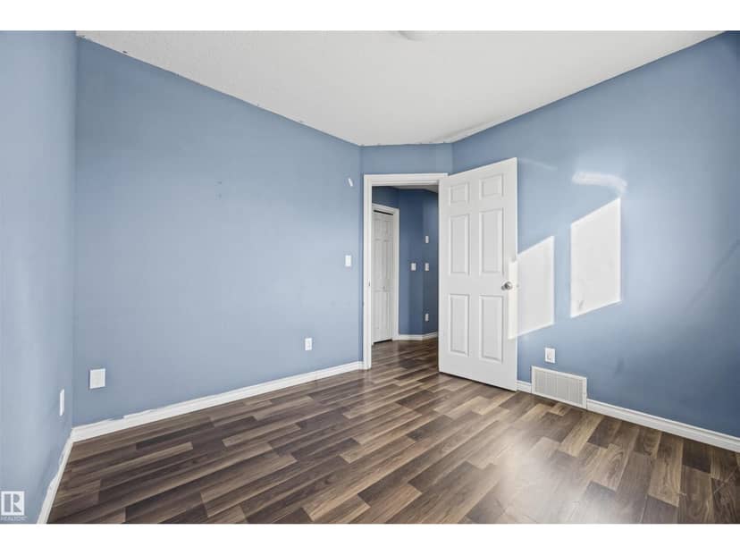 9626 106 AV NW — photo 28 of 40