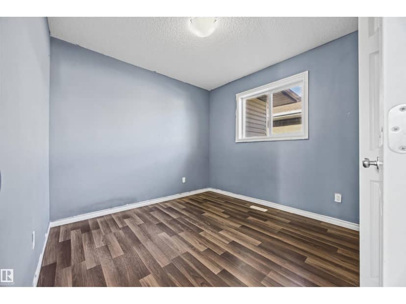 9626 106 AV NW — photo 29 of 40
