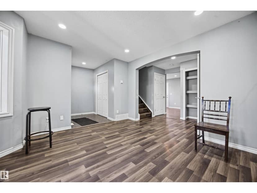 9626 106 AV NW, Edmonton, photo 5