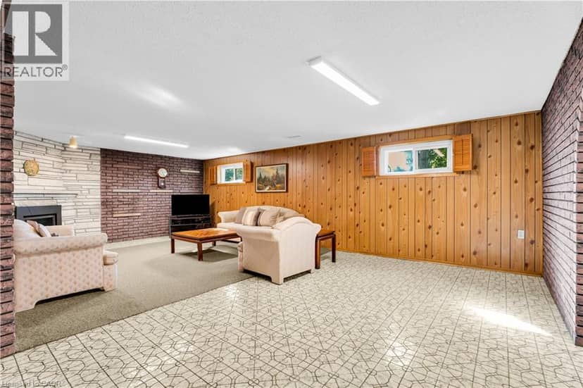 4 DUNREO Drive — photo 30 of 40