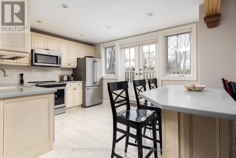 105 Balmoral Avenue — photo 16 of 29