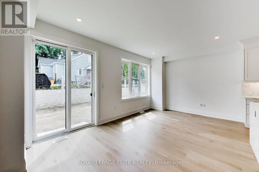 11 Dennison Street S, King, photo 7