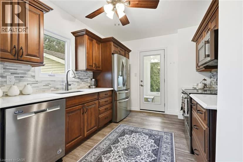 5098 ST LAWRENCE Avenue — photo 9 of 33