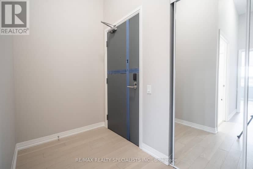 112 - 3265 Carding Mill Trail — photo 3 of 26