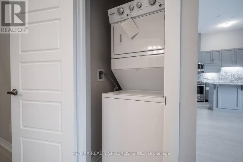 112 - 3265 Carding Mill Trail — photo 5 of 26