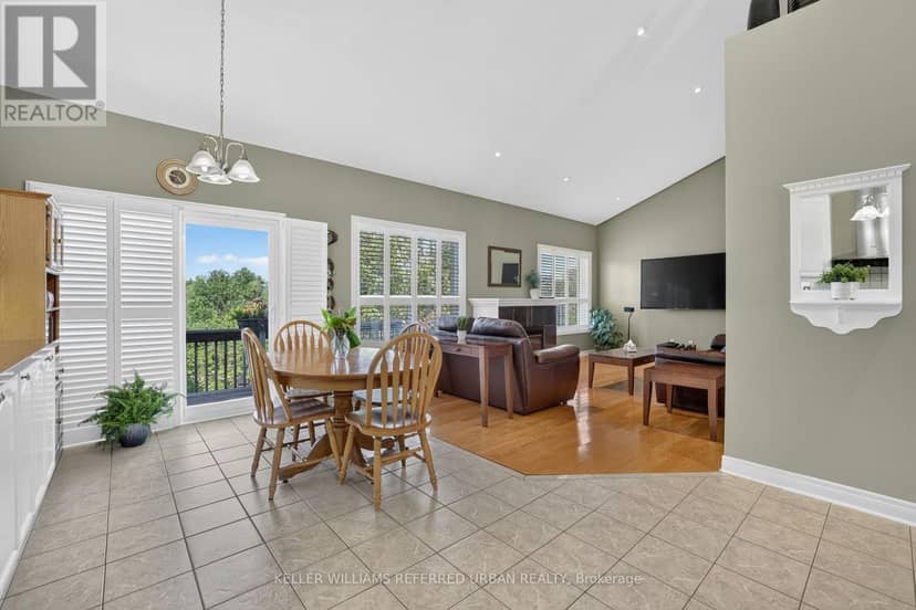 27 Summer Valley Drive — photo 14 of 40