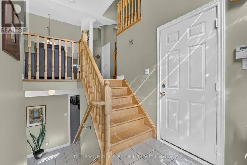 27 Summer Valley Drive — photo 5 of 40