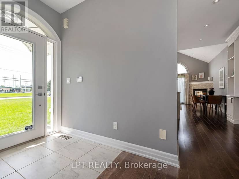1 Dorchester Boulevard S, St. Catharines, photo 3
