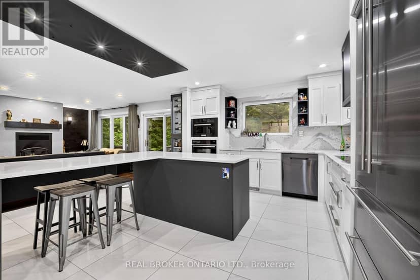 1018 Whites Road — photo 16 of 40