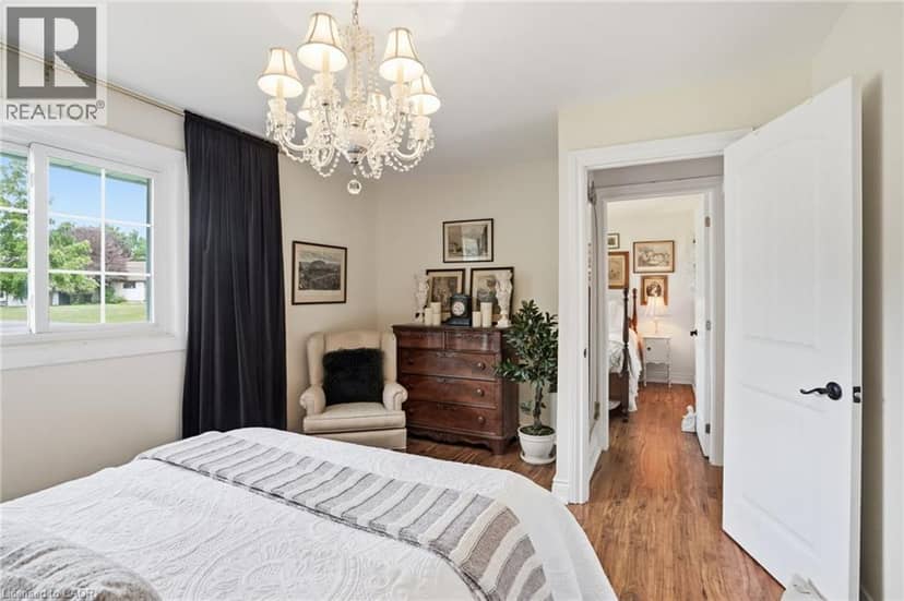 2 JAMESON Drive — photo 19 of 40