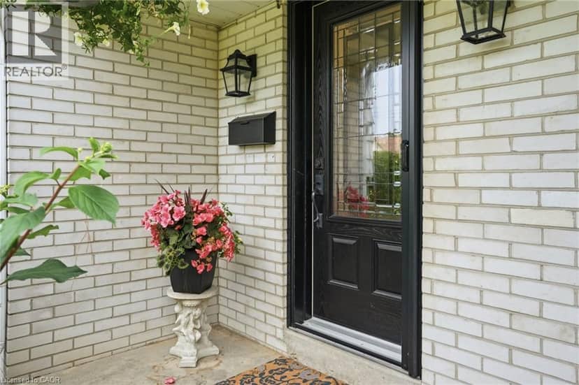 2 JAMESON Drive, Flamborough, photo 4