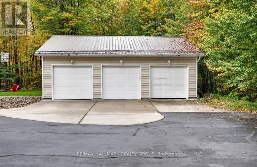 161 Barron Canyon Road, Laurentian Valley, photo 4