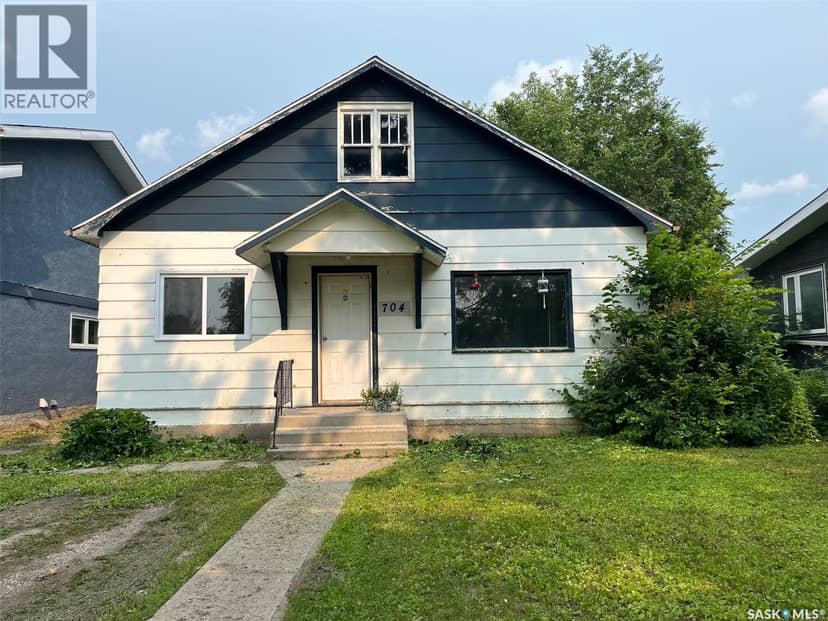 704 West AVENUE, Kamsack