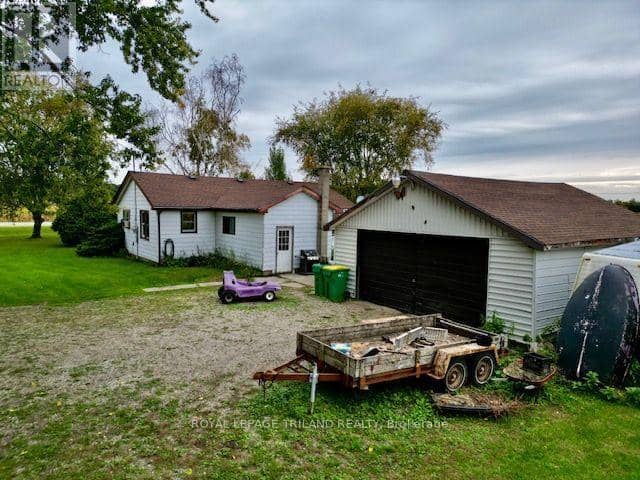 975 Concession Drive, Southwest Middlesex, photo 8
